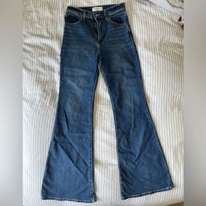 Abercrombie Ultra High Rise Stretch Flare Jean